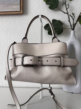 Marc Jacobs The Dakota in Small